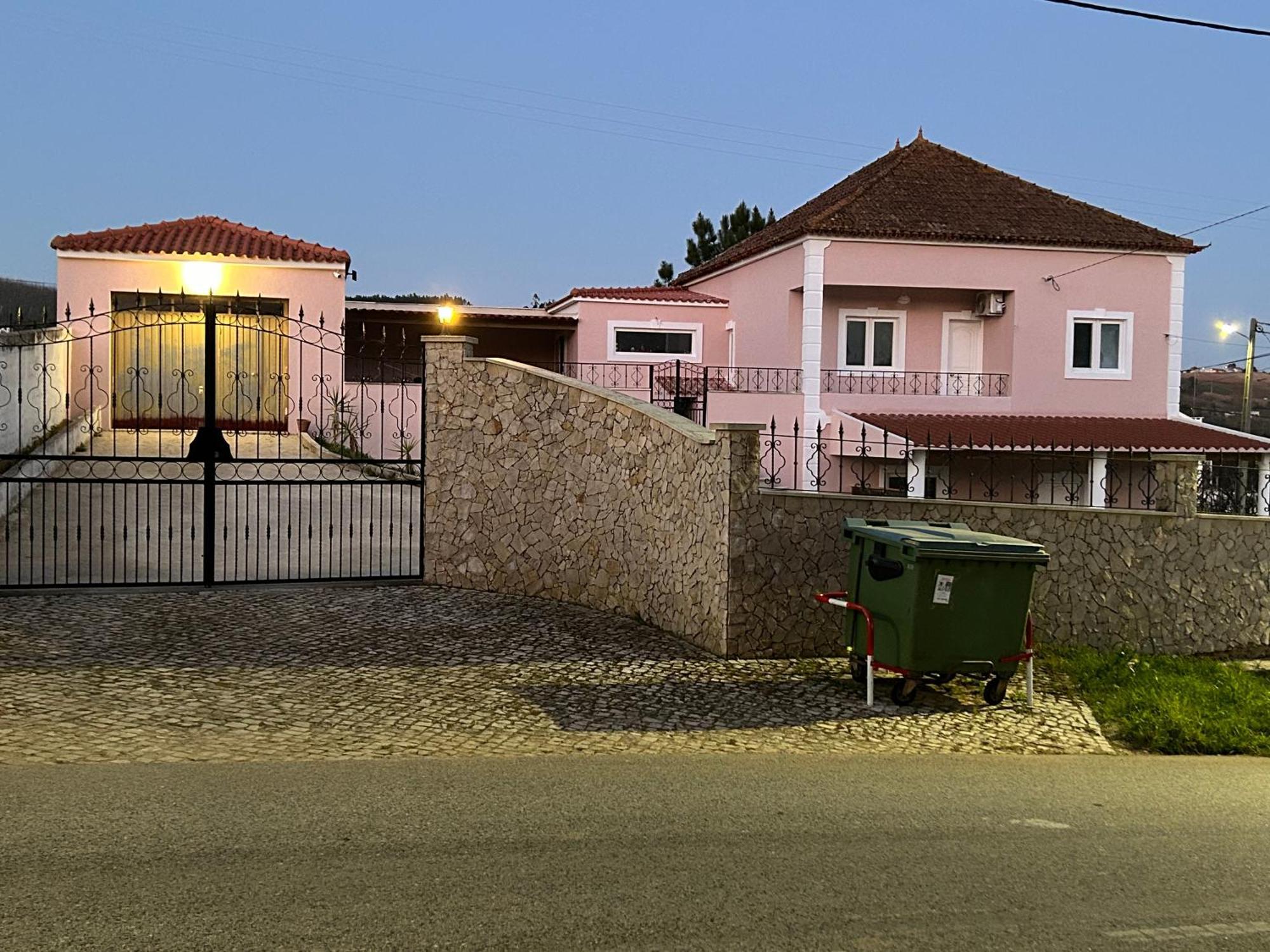 Mae Home Story Caldas Da Rainha Extérieur photo